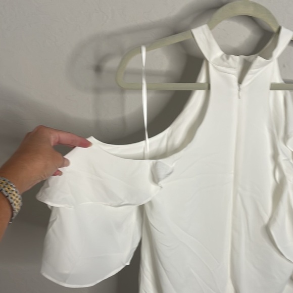 White mini dress with flair detail and halter neckline - Picture 4 of 5